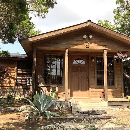 Rockin' B Ranch Love Shack Pipe Creek Εξωτερικό φωτογραφία